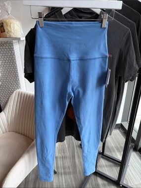 Beyond Yoga High-Waist Wild Flower Blue Heather Leggings